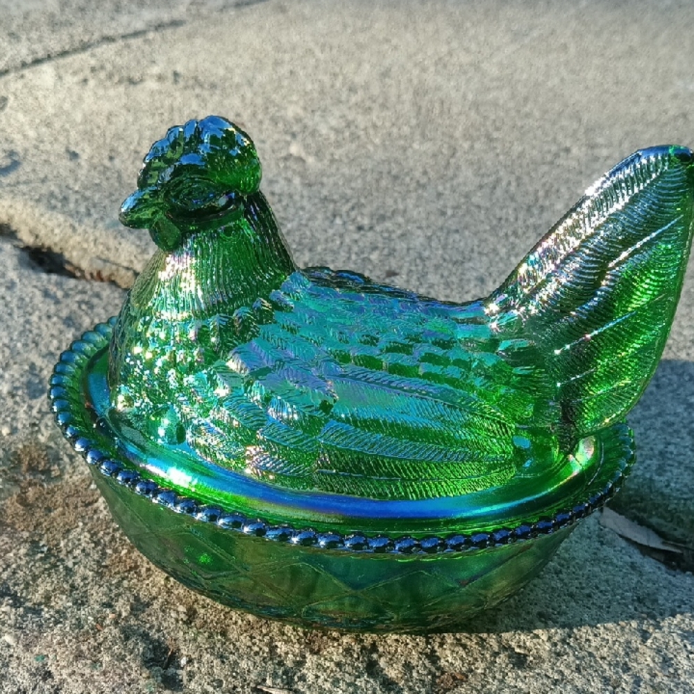 Westmoreland Green Glass Hen Dish